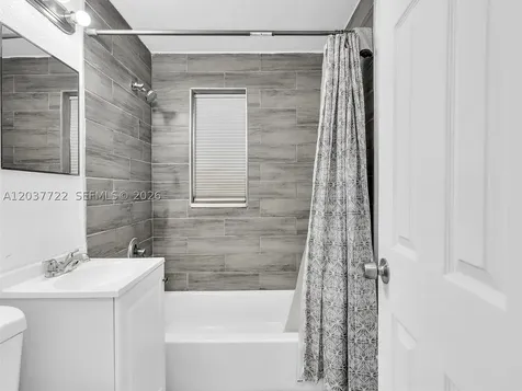 157 NE 6th Court Deerfield Beach FL 33441