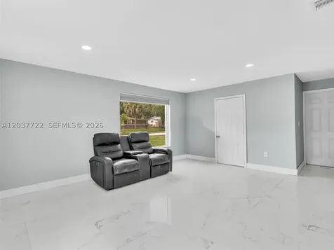 157 NE 6th Court Deerfield Beach FL 33441