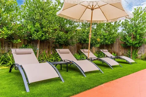 3325 SW 127th Avenue Miami FL 33175