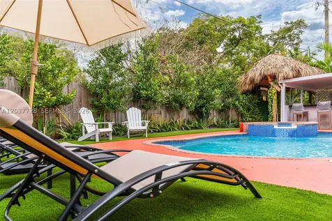 3325 SW 127th Avenue Miami FL 33175