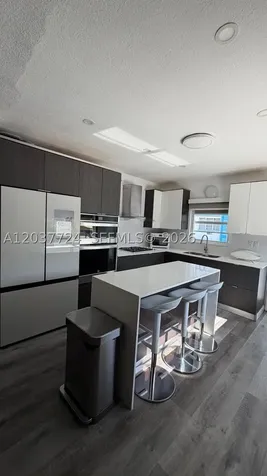 650 Pennsylvania Avenue Miami Beach FL 33139