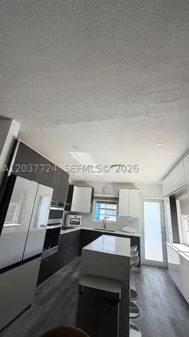 650 Pennsylvania Avenue Miami Beach FL 33139