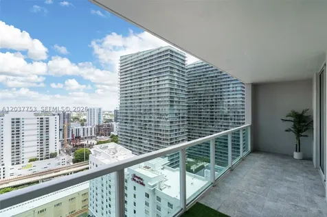 1250 S Miami Avenue Miami FL 33130