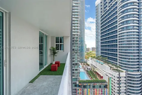 1250 S Miami Avenue Miami FL 33130