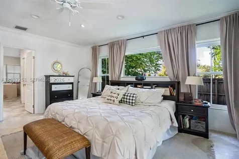 9444 SW 69th Court Pinecrest FL 33156