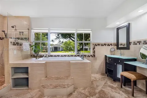 9444 SW 69th Court Pinecrest FL 33156