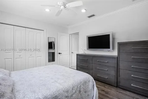 9444 SW 69th Court Pinecrest FL 33156