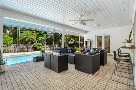 9444 SW 69th Court Pinecrest FL 33156