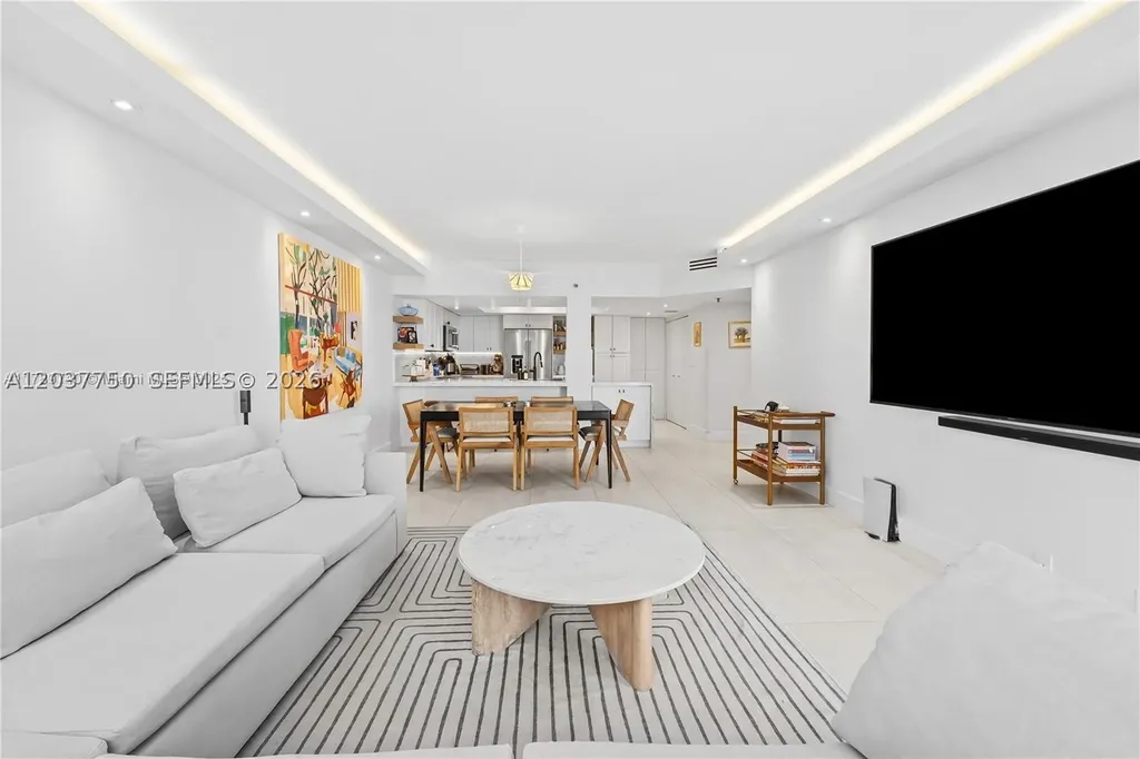 520 Brickell Key Drive Miami FL 33131