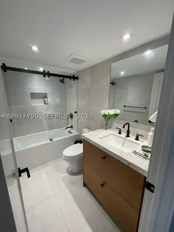 520 Brickell Key Drive Miami FL 33131
