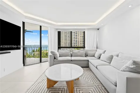 520 Brickell Key Drive Miami FL 33131