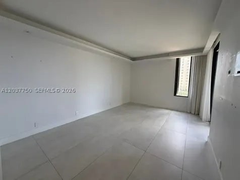 520 Brickell Key Drive Miami FL 33131