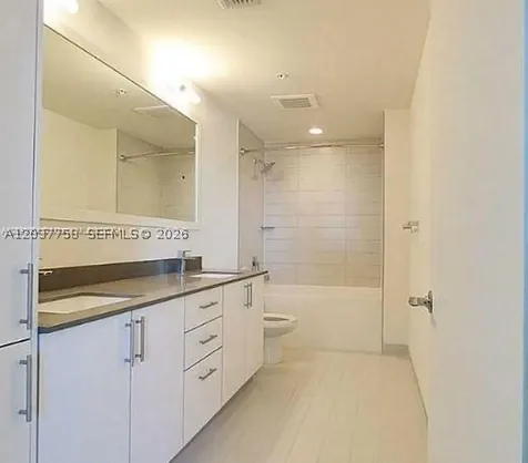 999 SW 1st Avenue Miami FL 33130