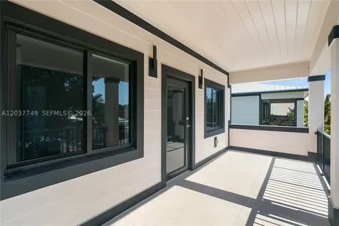 17 Coral Way Key Largo FL 33037