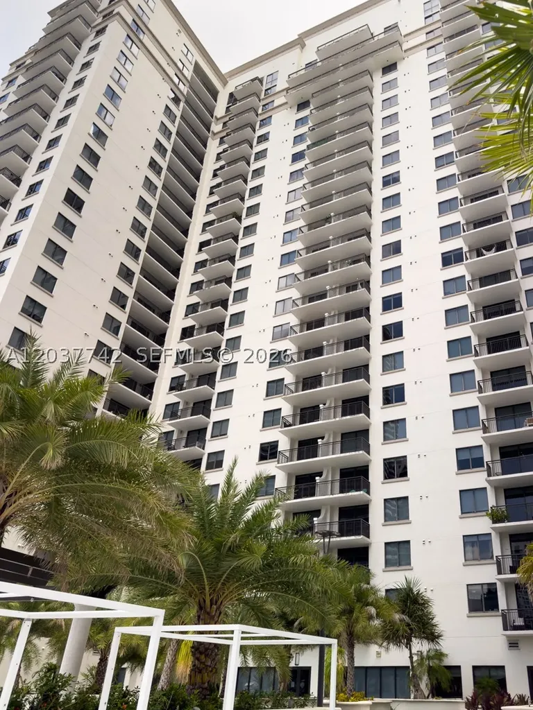 999 SW 1st Avenue Miami FL 33130
