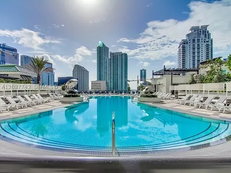 999 SW 1st Avenue Miami FL 33130