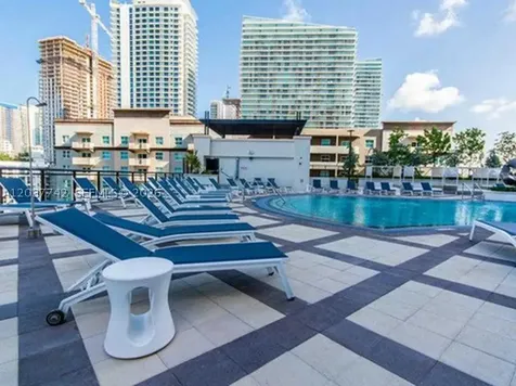 999 SW 1st Avenue Miami FL 33130
