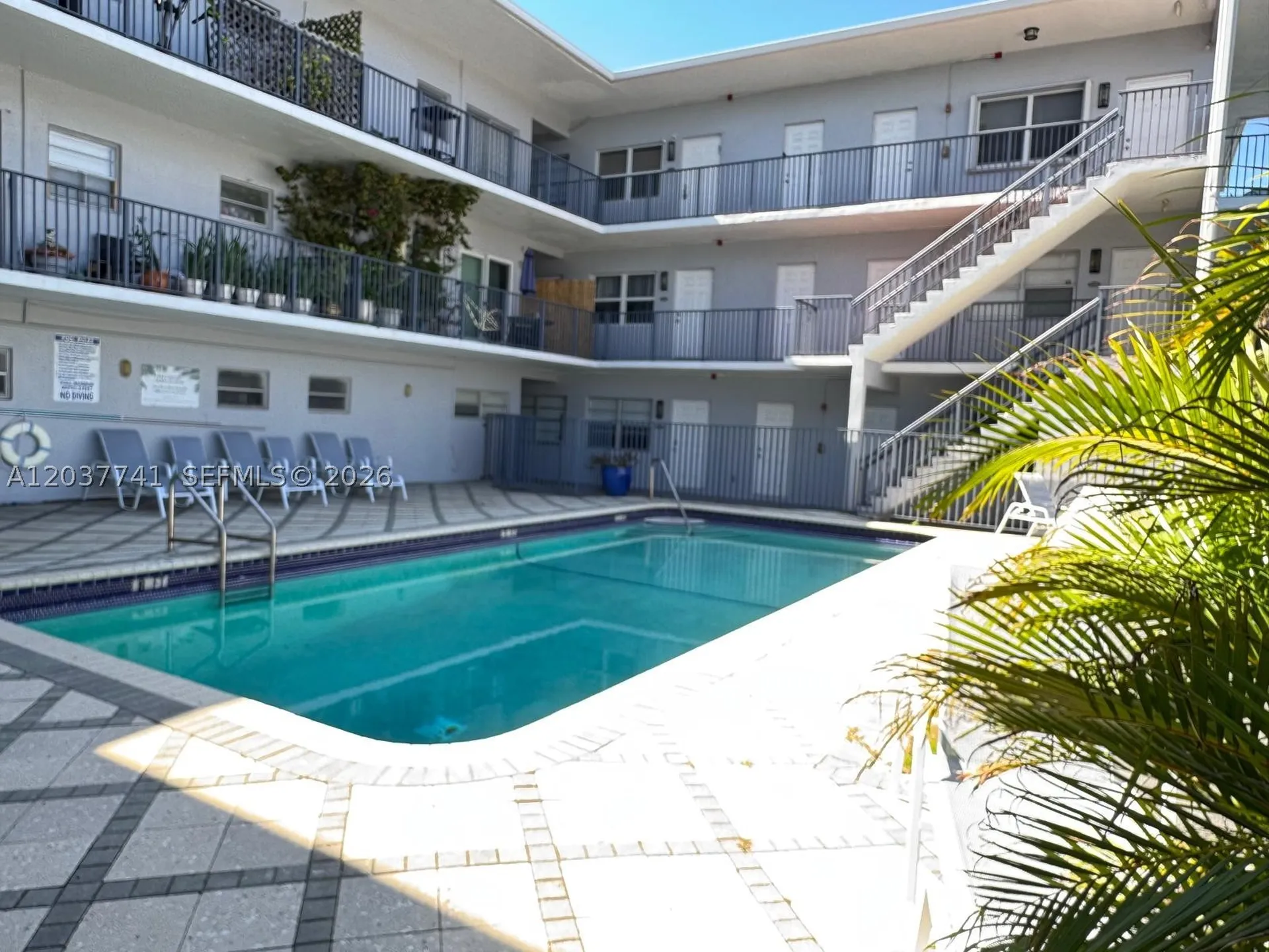 2200 S Ocean Drive Hollywood FL 33019