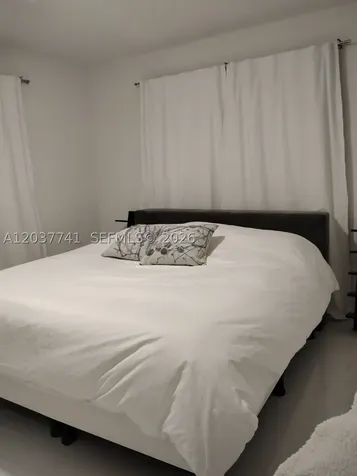 2200 S Ocean Drive Hollywood FL 33019