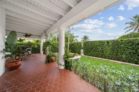 2421 SW 26th Lane Miami FL 33133