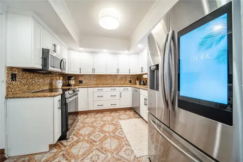 2421 SW 26th Lane Miami FL 33133
