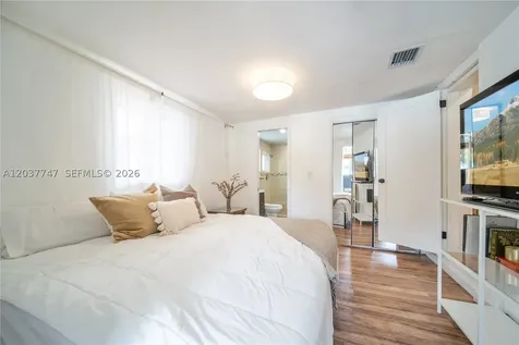 2421 SW 26th Lane Miami FL 33133