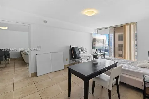 1200 Brickell Bay Drive Miami FL 33131