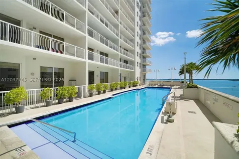 1200 Brickell Bay Drive Miami FL 33131