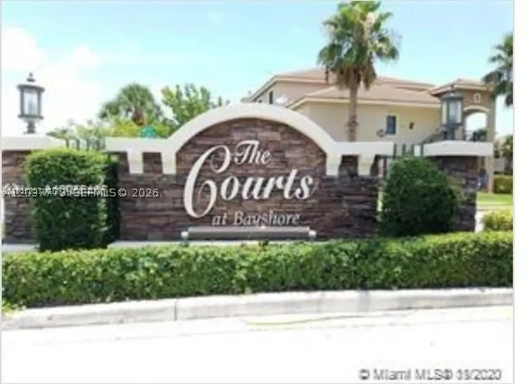 22811 SW 88th Place Cutler Bay FL 33190