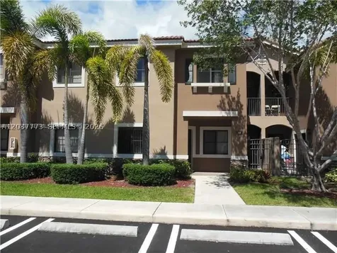 22811 SW 88th Place Cutler Bay FL 33190