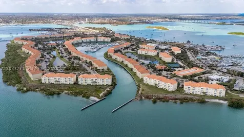 17 W Harbour Isle Drive W Fort Pierce FL 34949