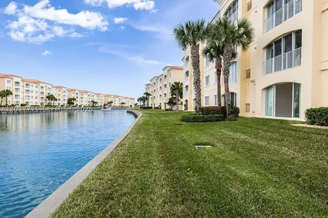 17 W Harbour Isle Drive W Fort Pierce FL 34949