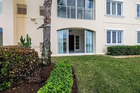 17 W Harbour Isle Drive W Fort Pierce FL 34949