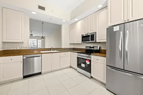 17 W Harbour Isle Drive W Fort Pierce FL 34949