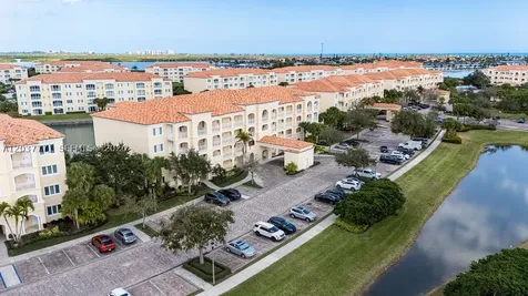 17 W Harbour Isle Drive W Fort Pierce FL 34949