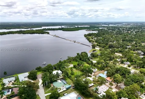 304 Royal Palm Park Road Fort Myers FL 33905