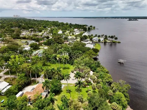 304 Royal Palm Park Road Fort Myers FL 33905