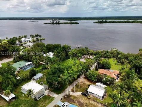 304 Royal Palm Park Road Fort Myers FL 33905