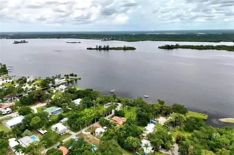 304 Royal Palm Park Road Fort Myers FL 33905