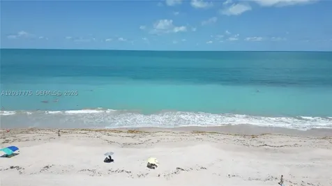 23 Royal Palm Point Vero Beach FL 32960