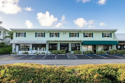 23 Royal Palm Point Vero Beach FL 32960