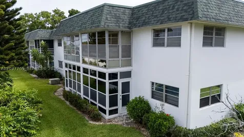 2800 Indian River Boulevard Vero Beach FL 32960