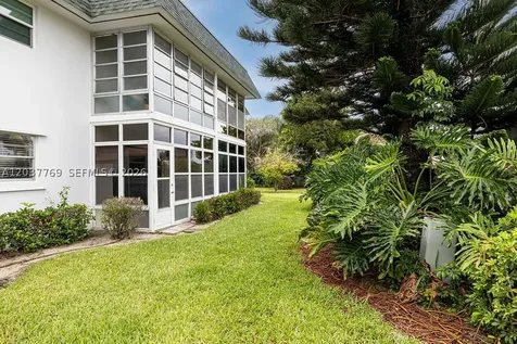 2800 Indian River Boulevard Vero Beach FL 32960
