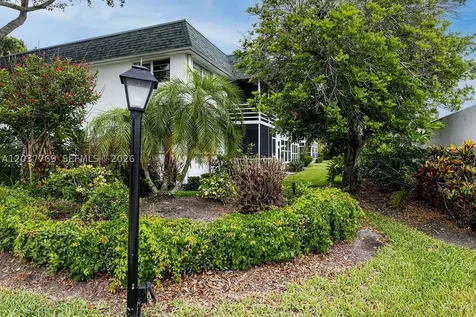 2800 Indian River Boulevard Vero Beach FL 32960
