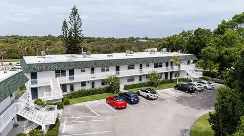 2800 Indian River Boulevard Vero Beach FL 32960
