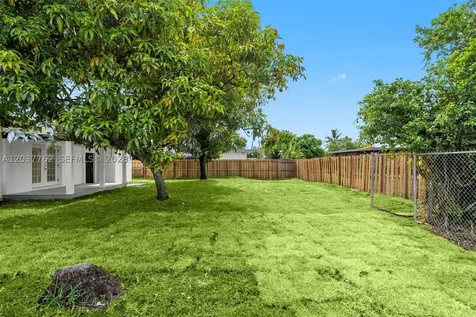 4011 NW 171st Street Miami Gardens FL 33055