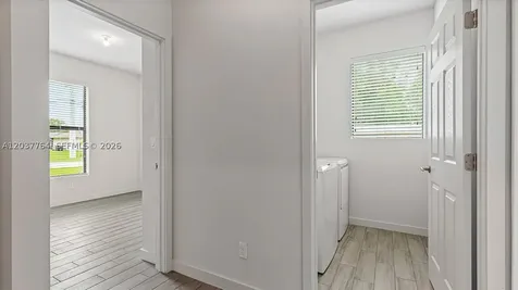 7704 Pacific Avenue Fort Pierce FL 34951