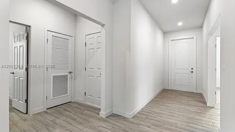 7704 Pacific Avenue Fort Pierce FL 34951