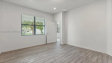7704 Pacific Avenue Fort Pierce FL 34951