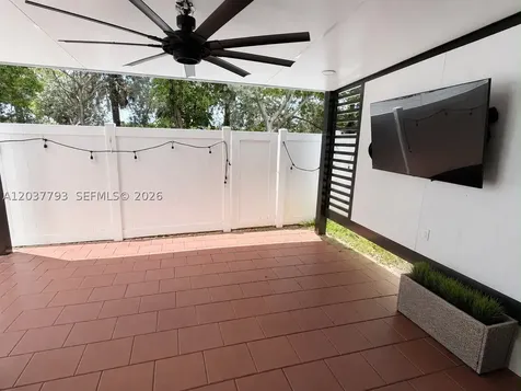 10251 W 32nd Lane Hialeah FL 33018